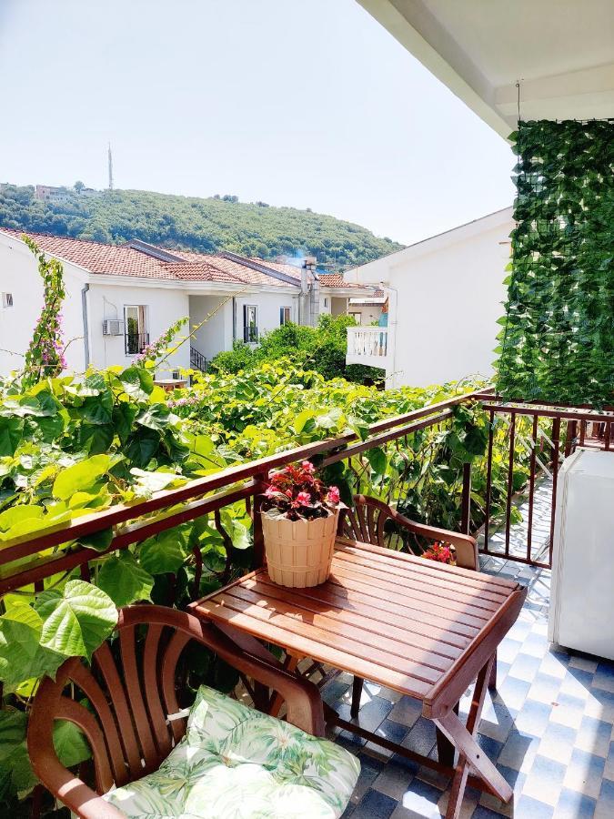 Guesthouse Dona Улцинь Екстер'єр фото